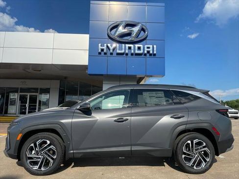 Used 2025 Hyundai Tucson Limited image 1