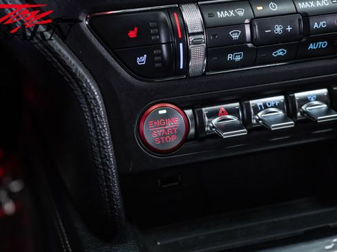 Used 2018 Ford Mustang GT Premium w/ GT Performance Package RWD image 41