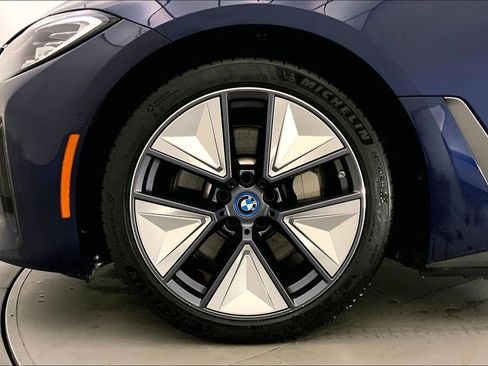 Certified 2023 BMW i4 eDrive40 w/ Premium Package RWD image 8
