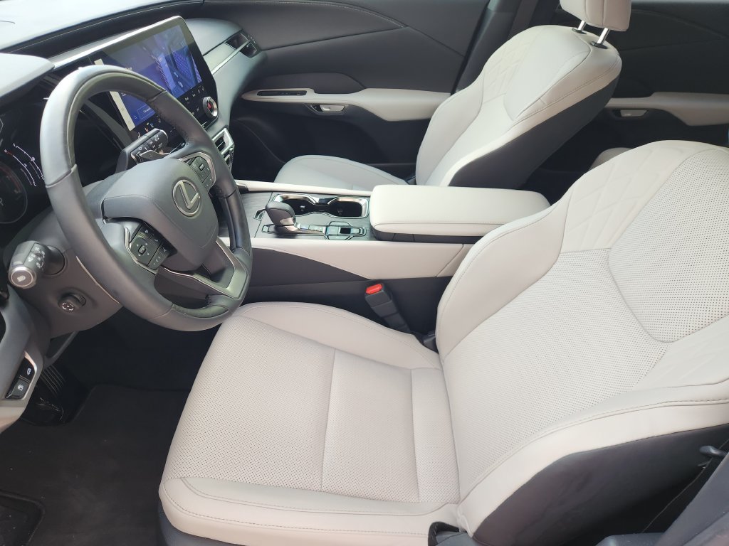 Certified 2024 Lexus RX 350 Premium w/ Accessory Package (Z1) FWD image 13