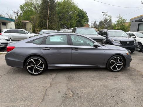 Used 2019 Honda Accord Sport image 6