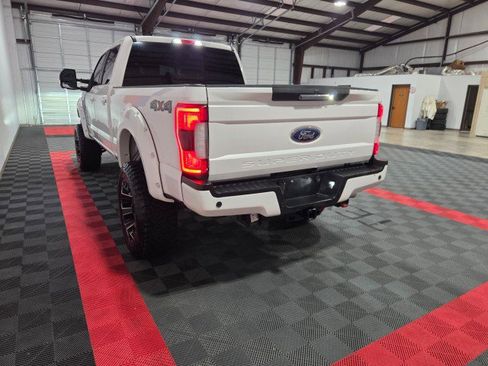 Used 2019 Ford F250 Lariat w/ Lariat Ultimate Package image 26