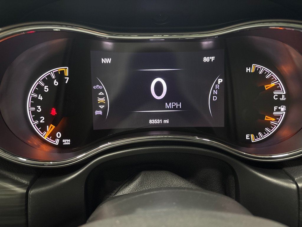 Used 2019 Jeep Grand Cherokee Limited RWD image 21