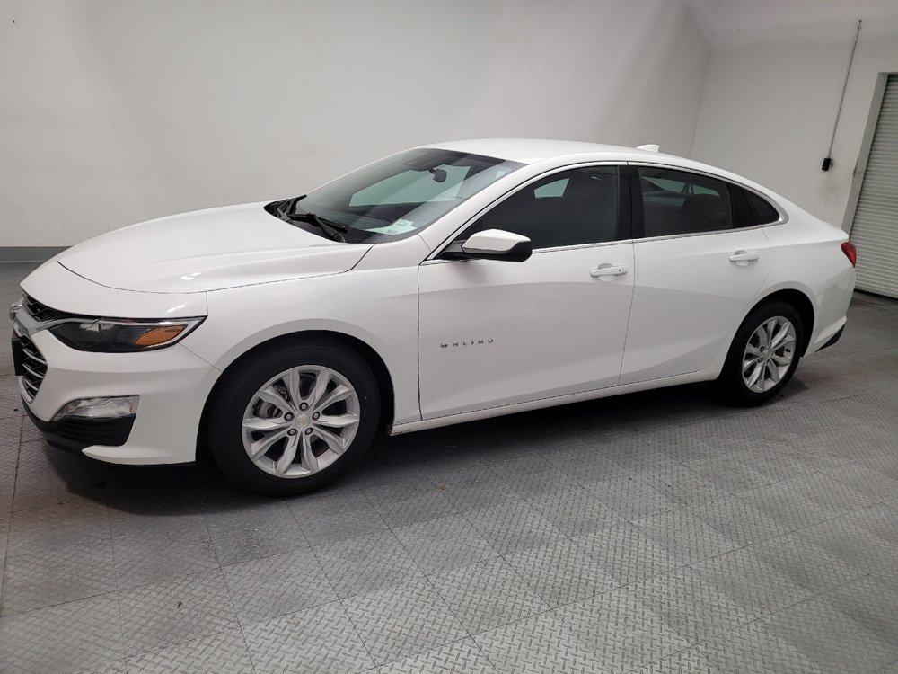 Used 2024 Chevrolet Malibu LT FWD image 2