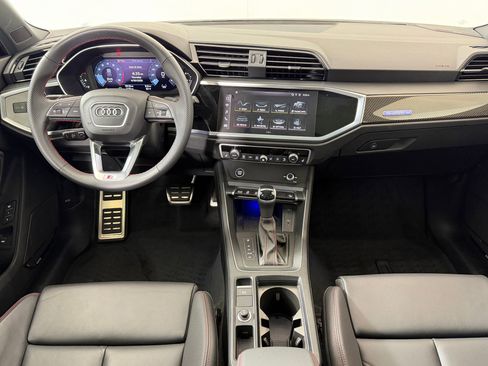 Certified 2025 Audi Q3 2.0T Premium Plus w/ Premium Plus Package AWD/4WD image 24