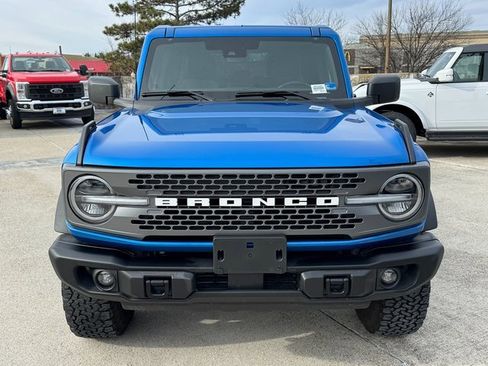 Used 2025 Ford Bronco Badlands image 2
