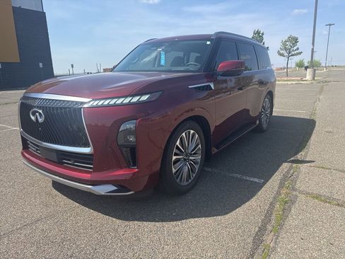 Used 2025 INFINITI QX80 Sensory image 1