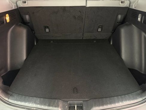 Used 2017 Honda CR-V LX image 21