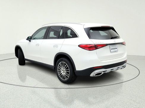 Used 2026 Mercedes-Benz GLC 300 image 12