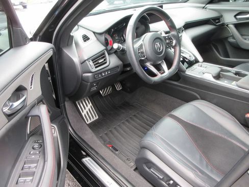 Used 2022 Acura TLX w/ A-SPEC Pkg FWD image 12