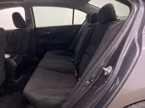 Used 2015 Honda Accord EX image 16
