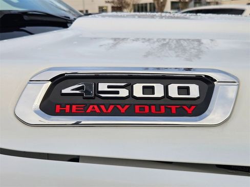 New 2024 RAM 4500 Tradesman image 30