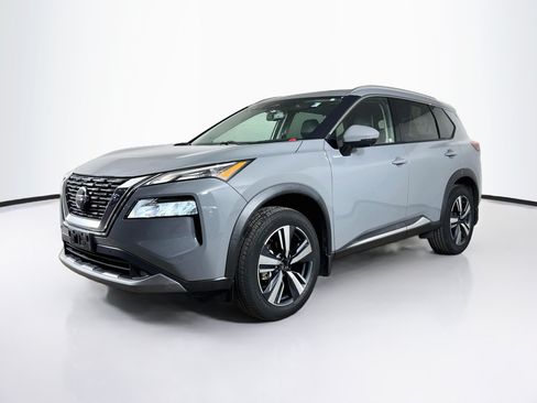 Used 2021 Nissan Rogue SL w/ Premium Package FWD image 4