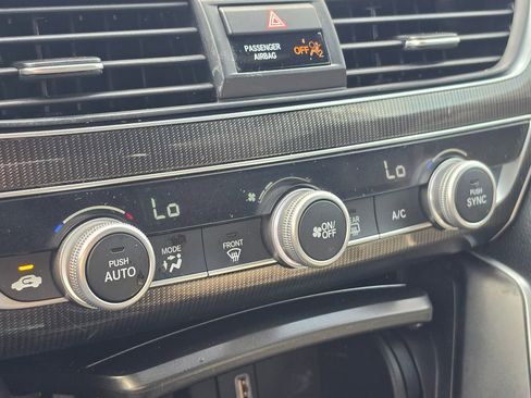 Used 2019 Honda Accord Sport image 19