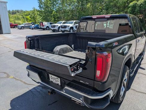 Certified 2023 GMC Sierra 1500 SLT w/ SLT Premium Package AWD/4WD image 30