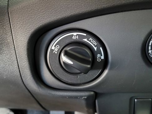 Certified 2024 Nissan Frontier S w/ Technology Package image 14