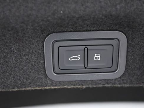 Used 2026 Audi A6 Premium Plus AWD/4WD image 23