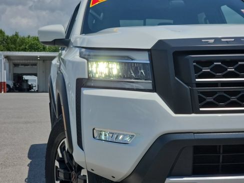 Used 2023 Nissan Frontier PRO-4X w/ Tow Package AWD/4WD image 9