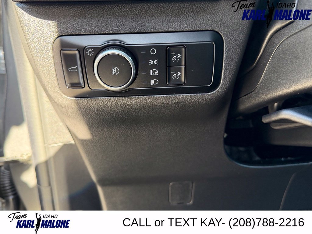 Used 2025 Ford Escape Platinum AWD/4WD image 22