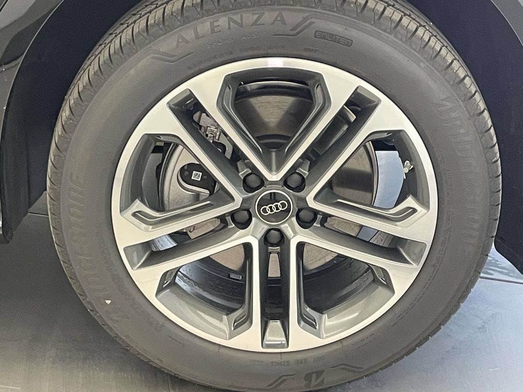New 2026 Audi Q5 Premium Plus AWD/4WD image 14