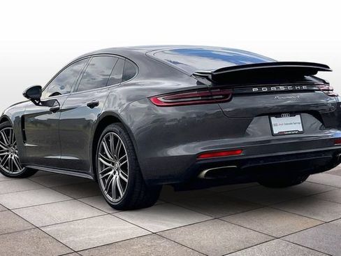 Used 2018 Porsche Panamera 4 w/ Premium Package Plus AWD/4WD image 11