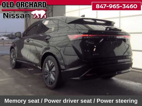 Used 2023 Nissan Ariya AWD image 5