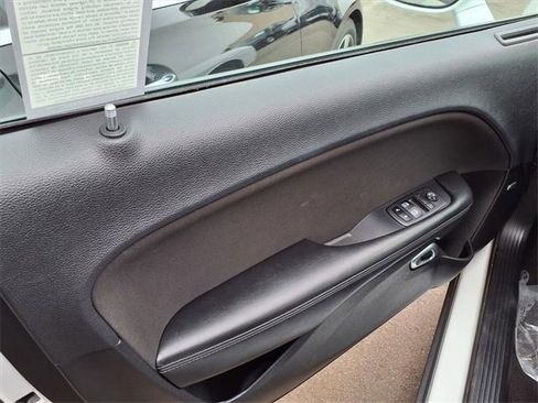 Used 2023 Dodge Challenger SXT image 18