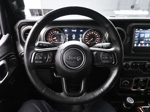 Used 2020 Jeep Gladiator Sport w/ Quick Order Package 24S AWD/4WD image 25