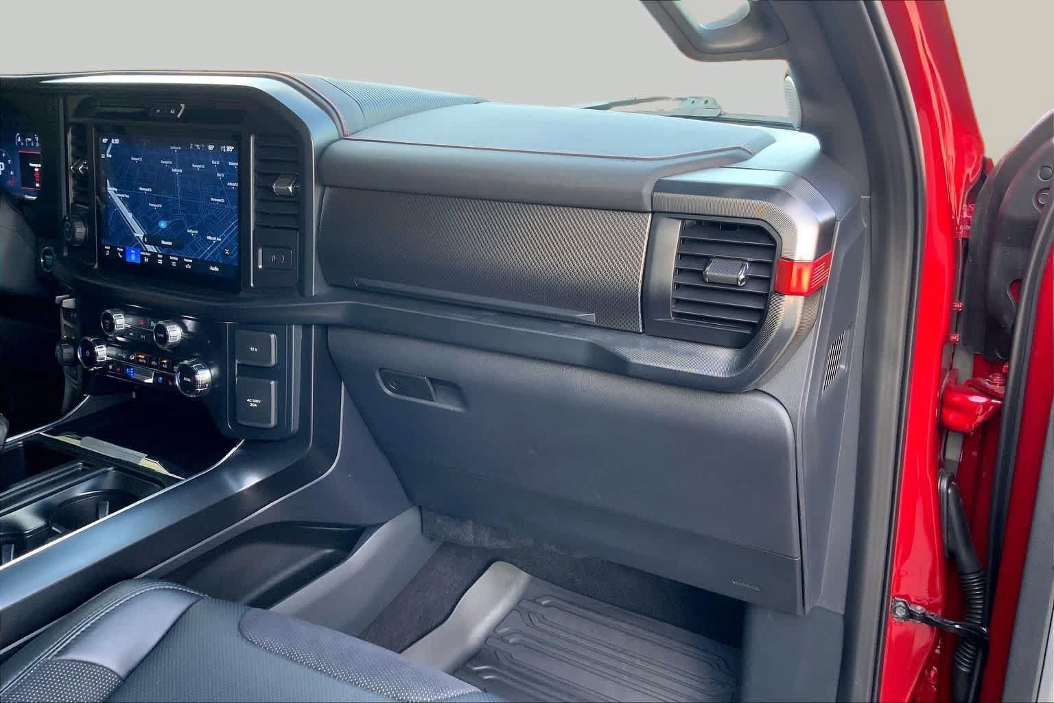 Used 2025 Ford F150 Raptor AWD/4WD image 19