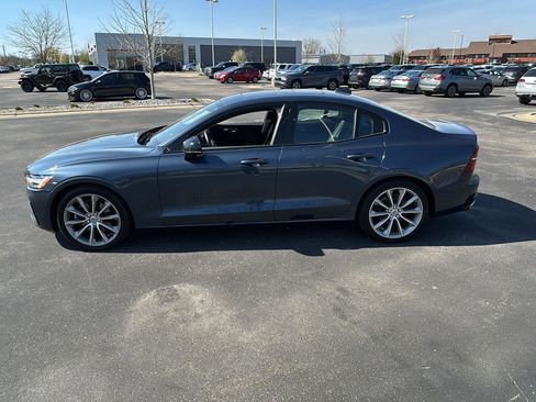 Used 2021 Volvo S60 T5 Momentum w/ Premium Package AWD/4WD image 15