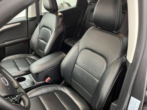 Certified 2022 Ford Escape SEL image 20