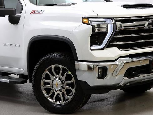 New 2026 Chevrolet Silverado 2500 LTZ w/ LTZ Premium Package image 3