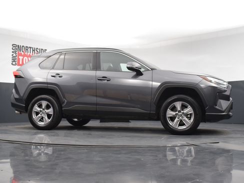 Used 2025 Toyota RAV4 XLE FWD image 27