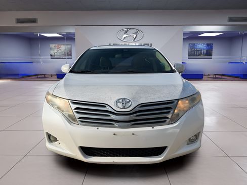 Used 2012 Toyota Venza LE w/ LE Convenience Pkg FWD image 4