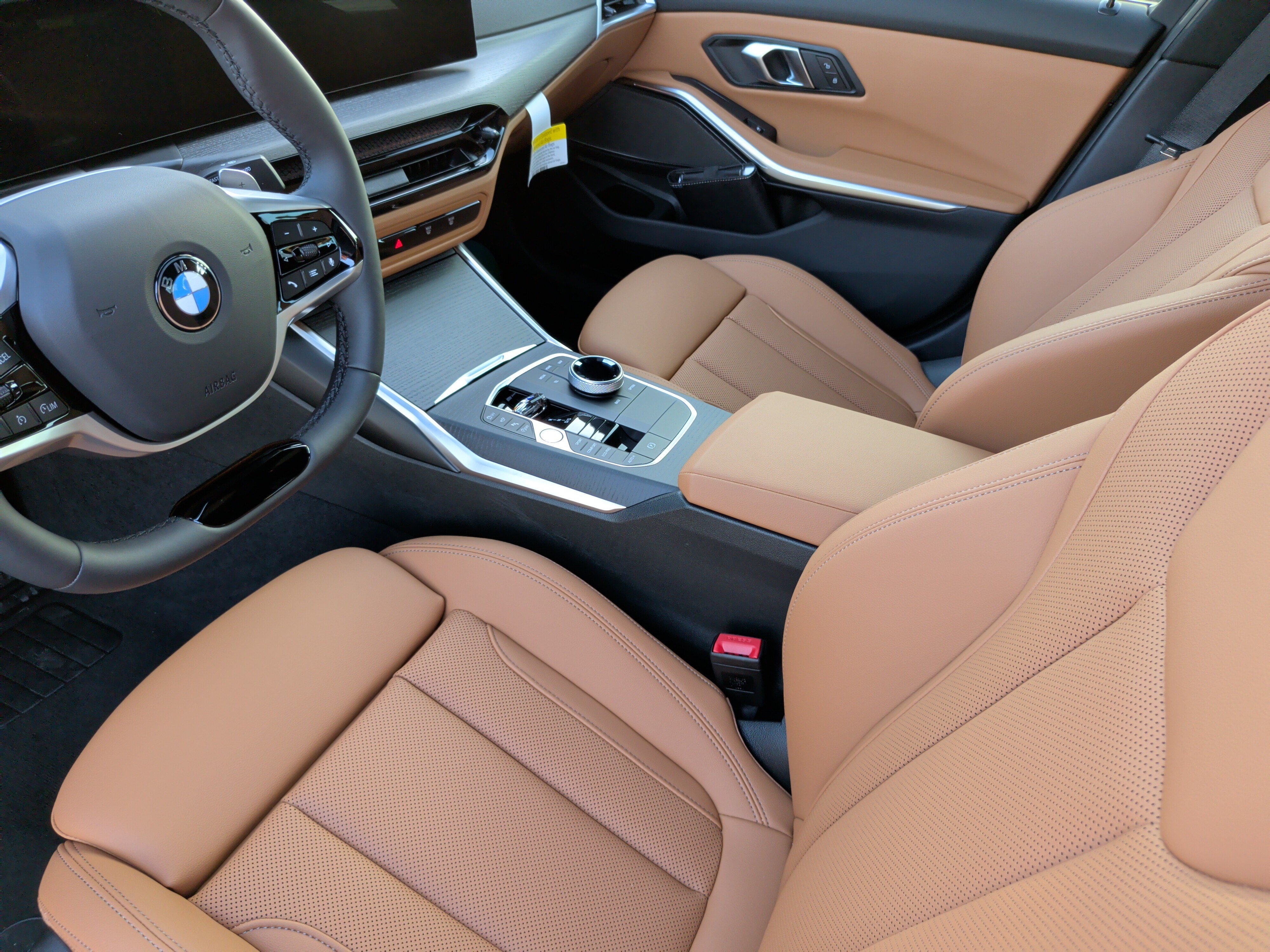 Used 2026 BMW 330i Sedan w/ Convenience Package RWD image 27