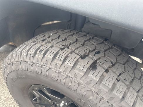 Used 2015 Jeep Wrangler Sport image 5