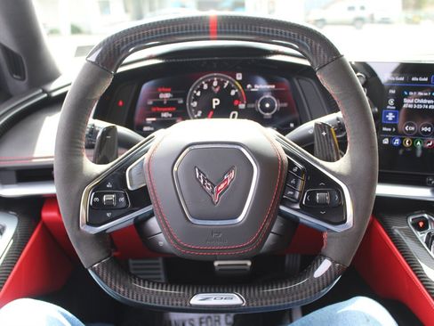 Used 2023 Chevrolet Corvette Z06 image 10