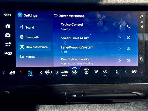Used 2025 Lincoln Navigator Reserve AWD/4WD image 41