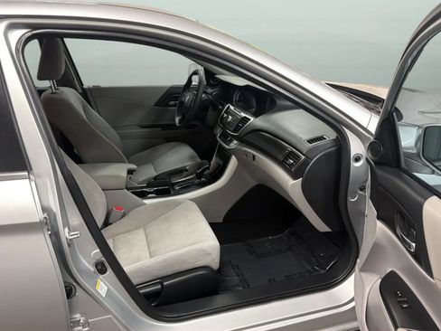 Used 2013 Honda Accord EX image 22