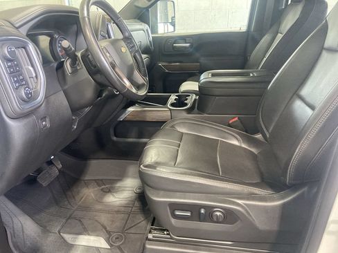 Used 2022 Chevrolet Silverado 2500 High Country AWD/4WD image 20