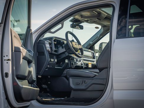 New 2026 Ford F350 Lariat w/ Tremor Off-Road Package image 17