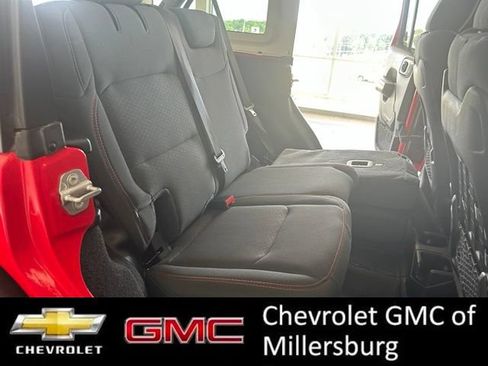 Used 2020 Jeep Wrangler Unlimited Rubicon w/ Cold Weather Group AWD/4WD image 29