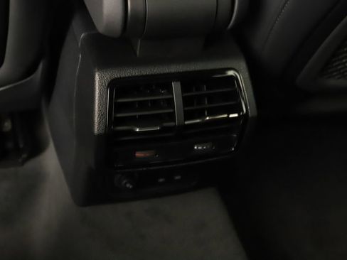 New 2025 Audi Q3 2.0T Premium image 22