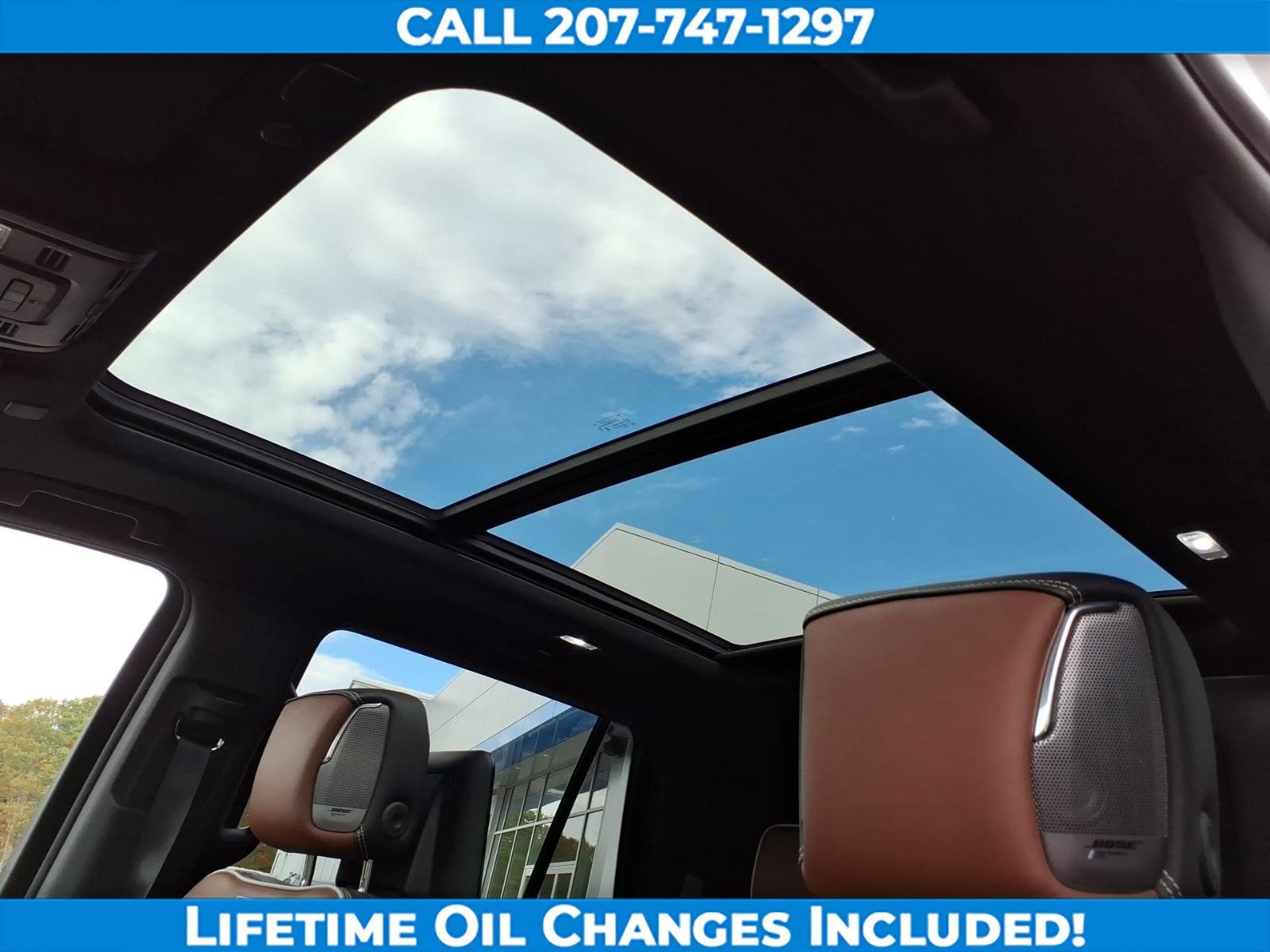 Used 2024 GMC Yukon Denali Ultimate AWD/4WD image 17