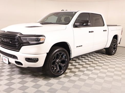 Used 2024 RAM 1500 Limited AWD/4WD image 11