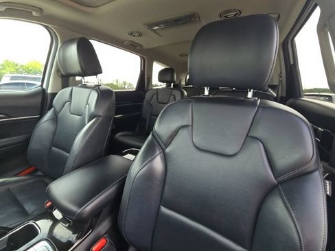 Used 2024 Kia Telluride S w/ S Sunroof Package FWD image 26