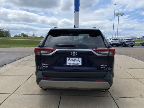 Used 2025 Toyota RAV4 Limited w/ Weather Package AWD/4WD image 8
