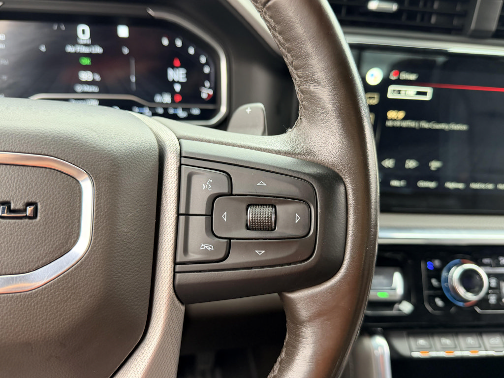 Used 2022 GMC Sierra 1500 Denali w/ Denali Reserve Package AWD/4WD image 23