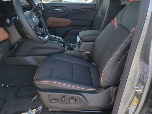 New 2026 GMC Canyon AT4 image 6