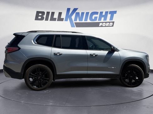 Used 2025 GMC Acadia Elevation w/ LPO, Floor Liner Package AWD/4WD image 6